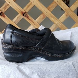 b.o.c. Clogs